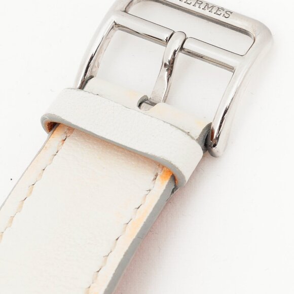 Apple Watch SE with Hermes Blanc Leather Single Tour Band - Picture 6 of 7